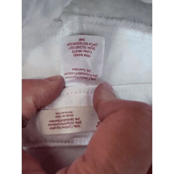 No Boundaries Womens Cream Black Aztec Print Cut-Off Denim Shorts Size 9 - Picture 4 of 10